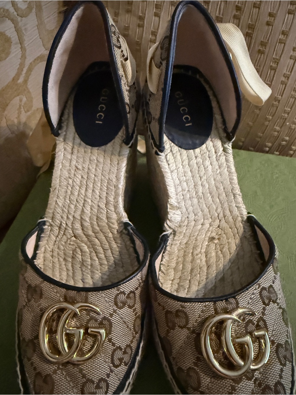 Gucci Pilar GG Ankle Tie Espadrille Platform Wedges preowned with COA size 39 - Picture 7 of 16